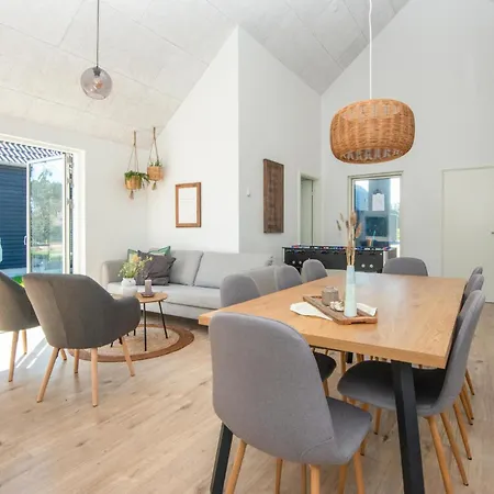 Gorgeous In With Wifi Romo