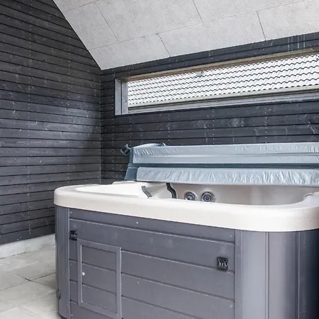 בית נופש Gorgeous In With Wifi *